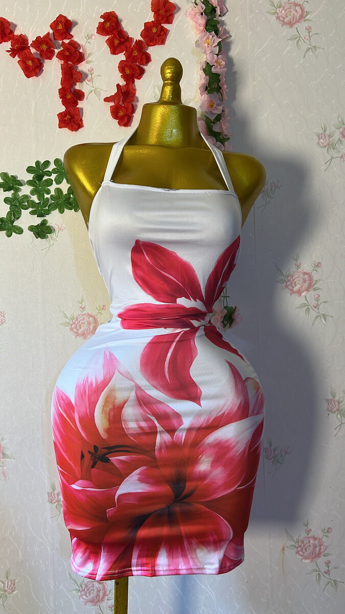 Robe ajustée florale sexy