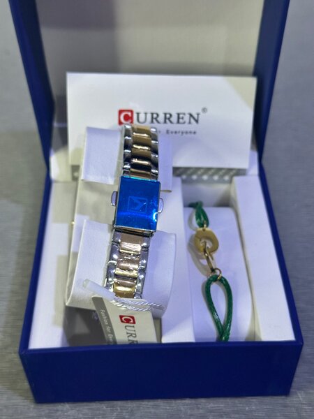 Montre Élégante CURREN