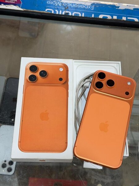 iPhone 17pro Max 256Go 1mois