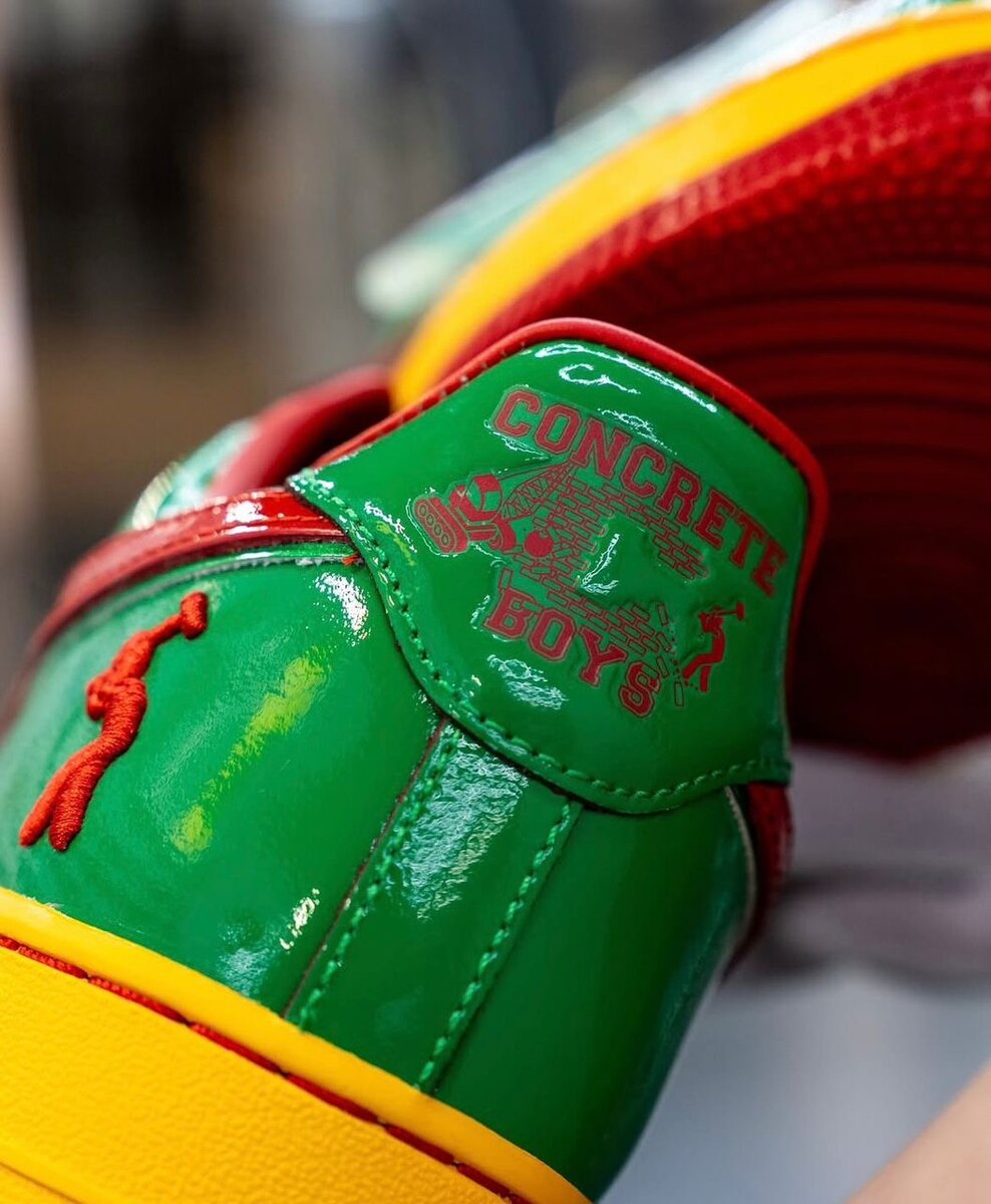 Chaussures de sport colorées