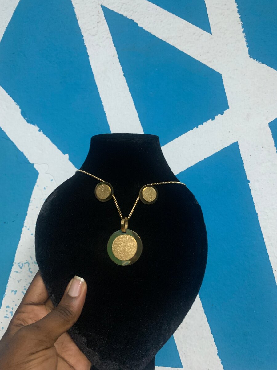 Parure de bijoux élégante