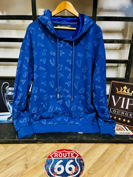 Sweat à capuche imprimé