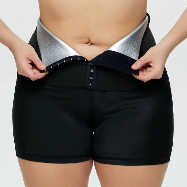 Short gainant taille haute