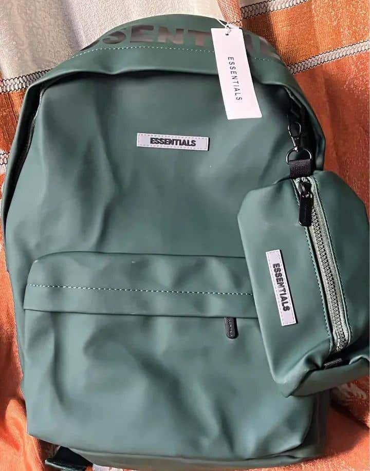 Sac à dos Essentials moderne