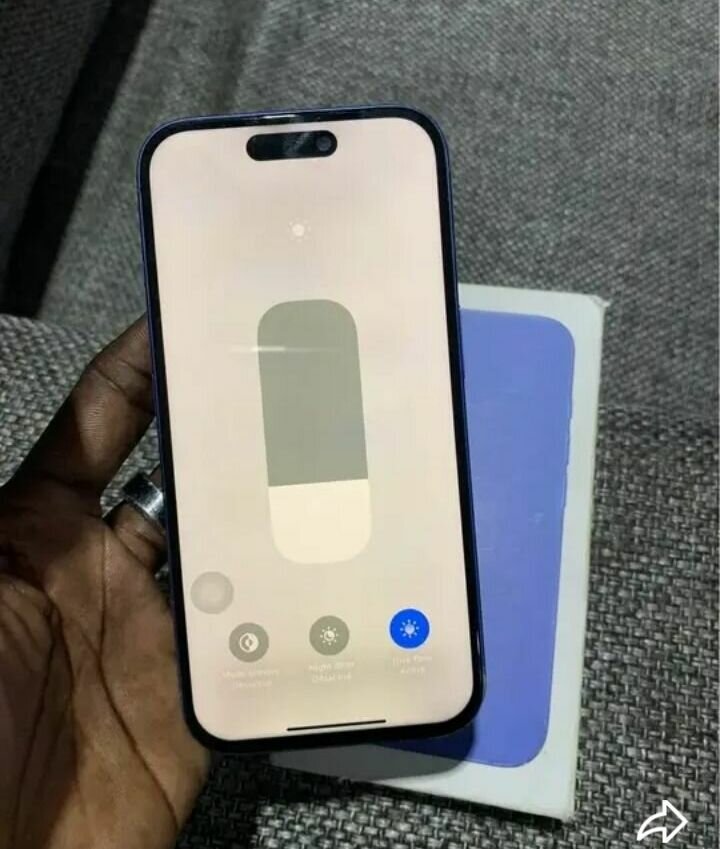 iPhone Bleu Nouveau Modèle