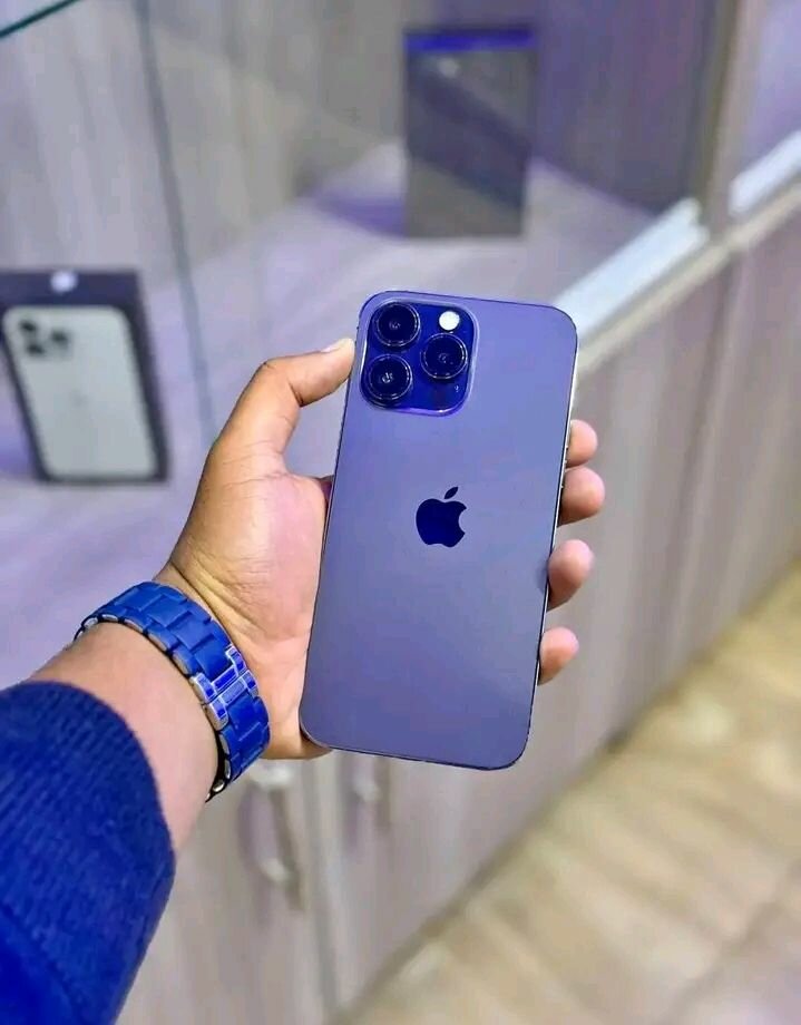 iPhone 14 Pro Max Bleu