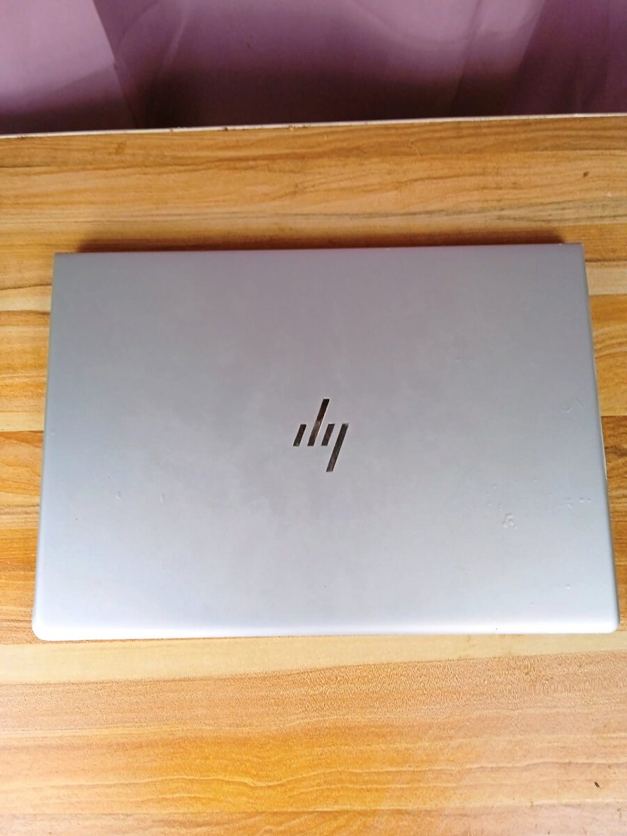 Ordinateur portable HP élégant