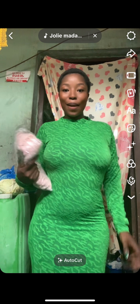 Robe moulante verte élégante