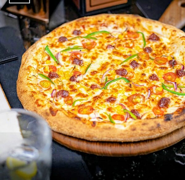 Pizza royale , pizza au champi