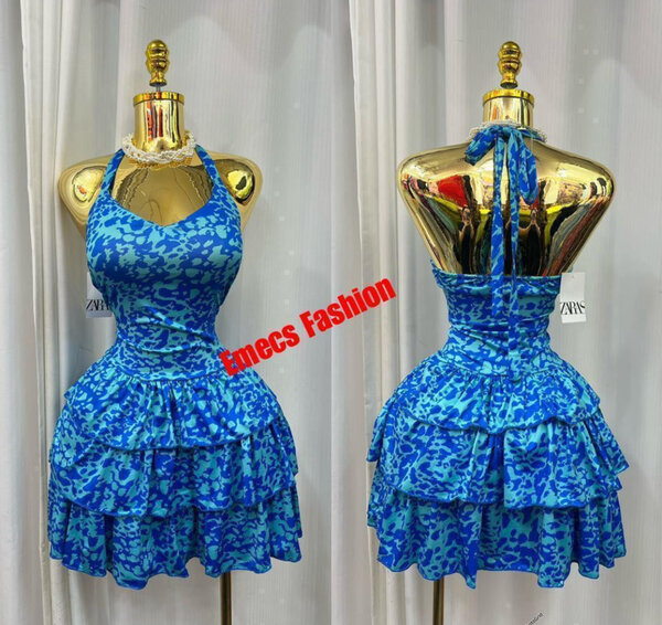 Robe bleue à motifs pour femmes