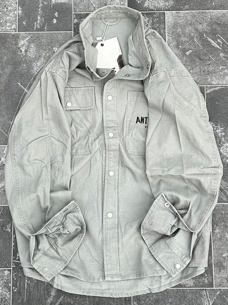 Veste en jean moderne