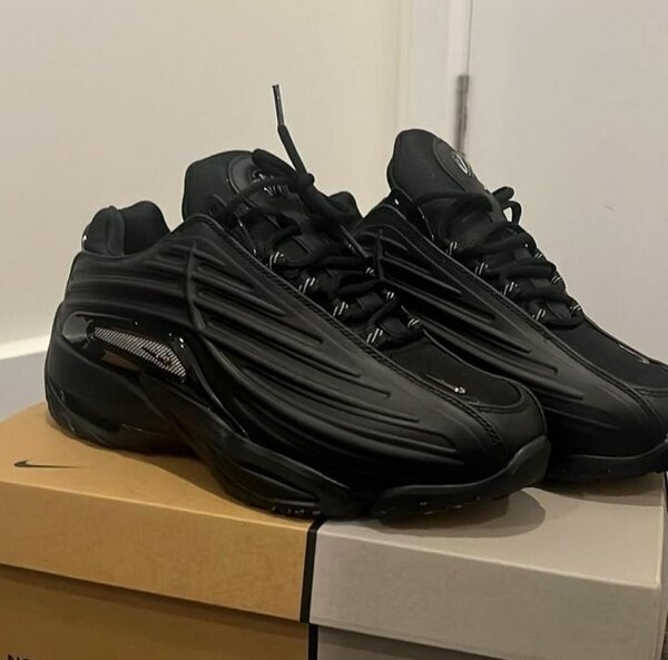 Baskets Nike origina noires