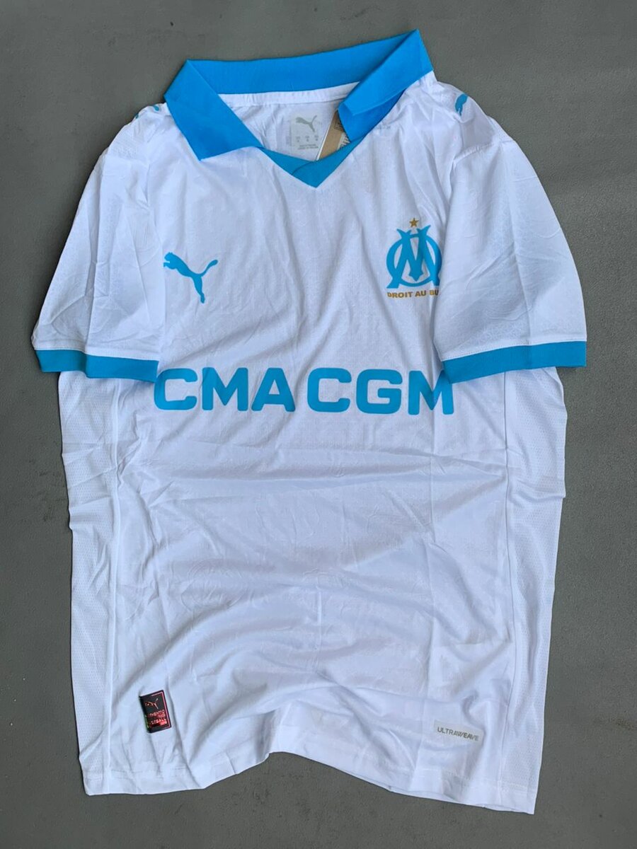 Maillots de football Puma