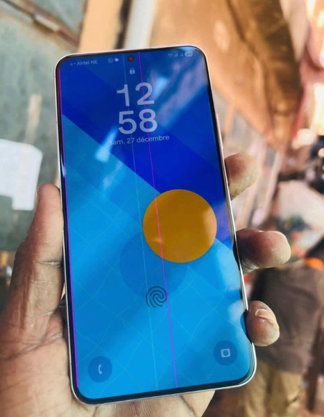 Samsung Galaxy S Smartphone