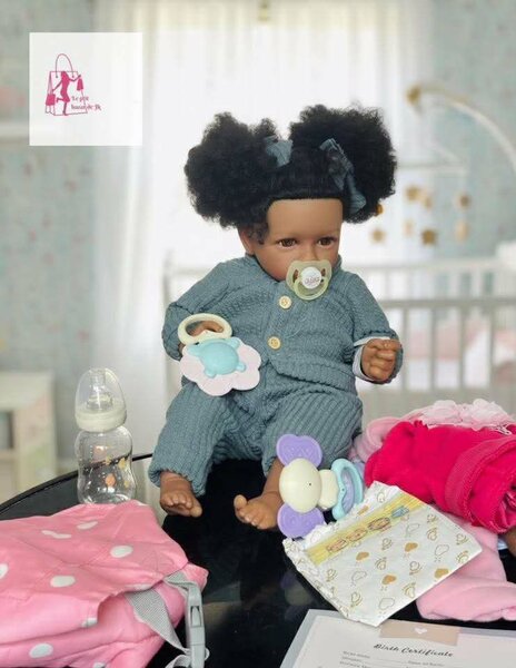 Poupée Réaliste Bébé avec Accessoires
