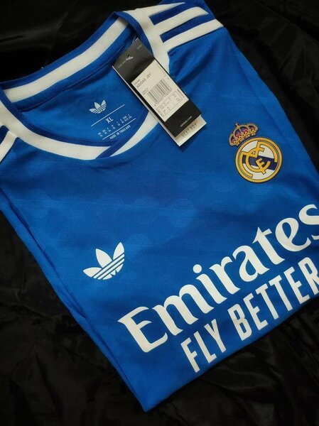 Maillot Real Madrid Bleu