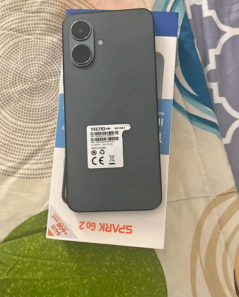 Tecno Spark 60 Téléphone