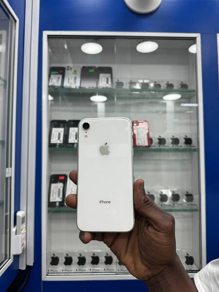 Xr sans Face ID  tres propre