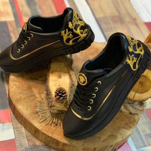 Sneakers noirs élégants homme