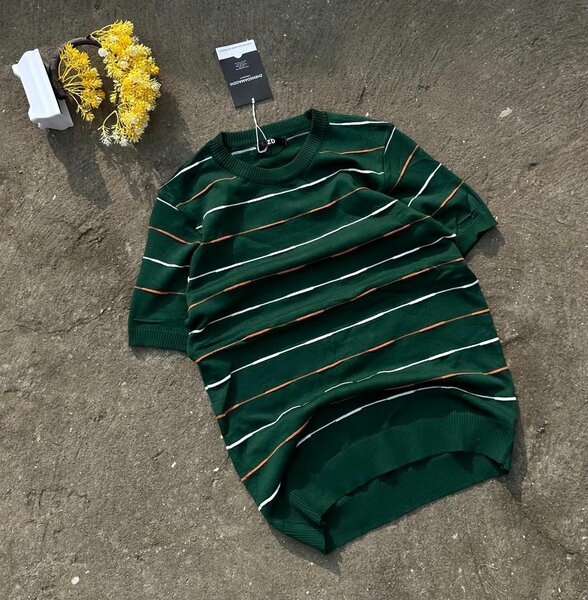 T-shirt rayé vert élégante