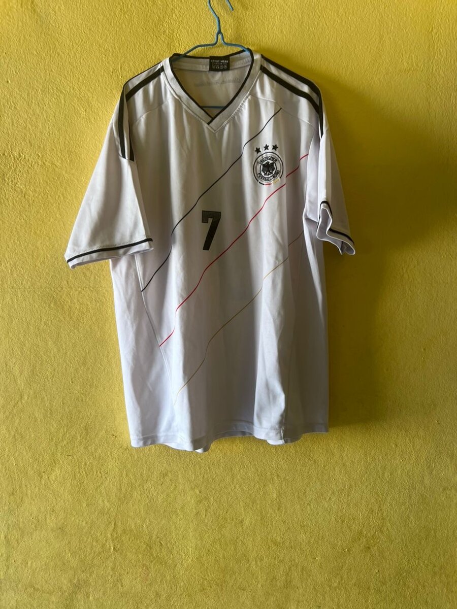 Maillot de football classique