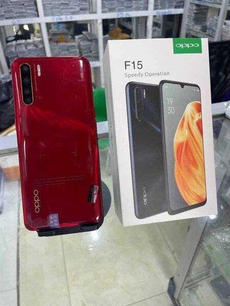 OPPO F15 Smartphone Rouge
