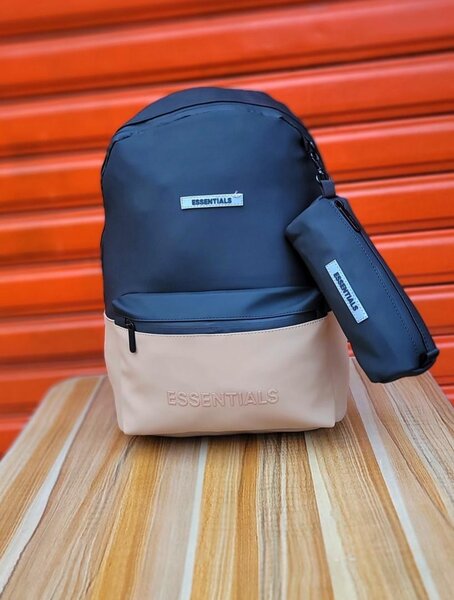 Sac à dos Essentials moderne