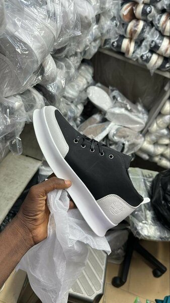 Chaussures montantes noir