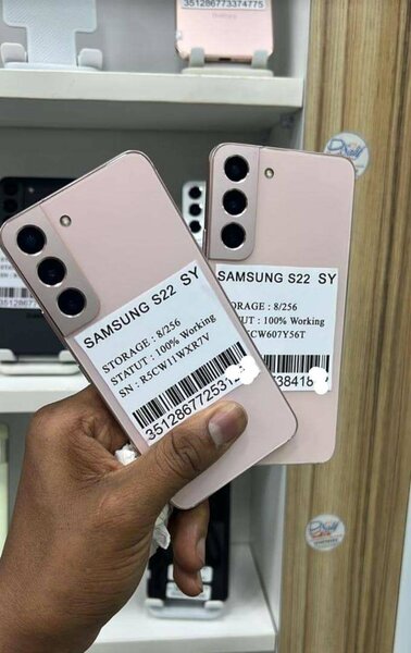 Samsung Galaxy S22 8/256