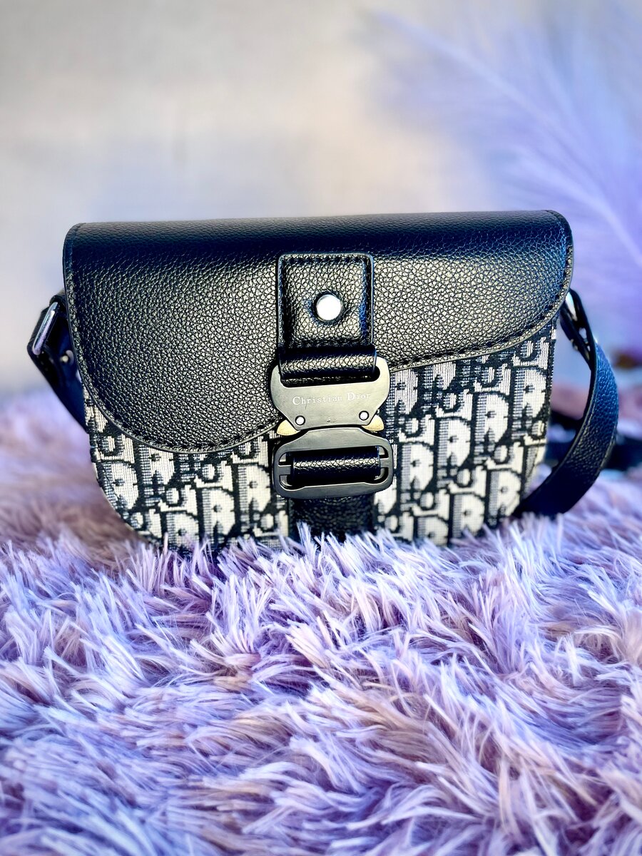 Sac à bandoulière élégante