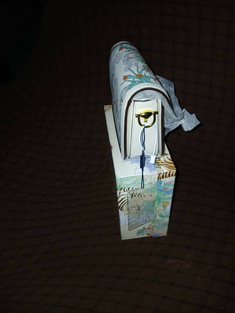 Sac à main élégant en toile imprimée