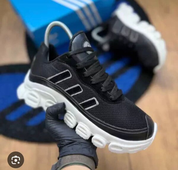 Chaussures de sport légères