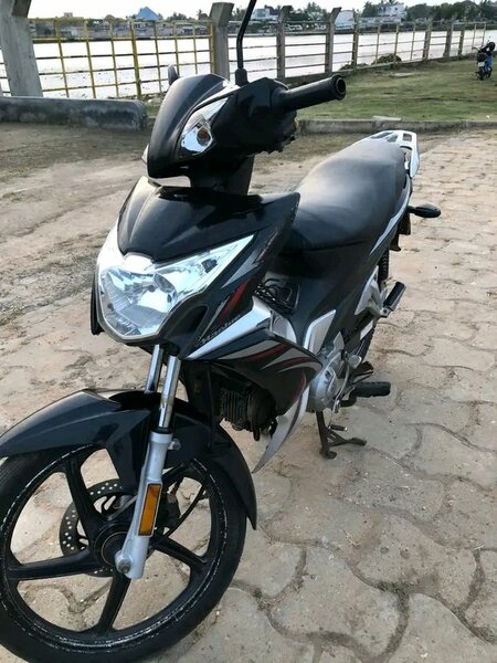 Moto urbaine élégante