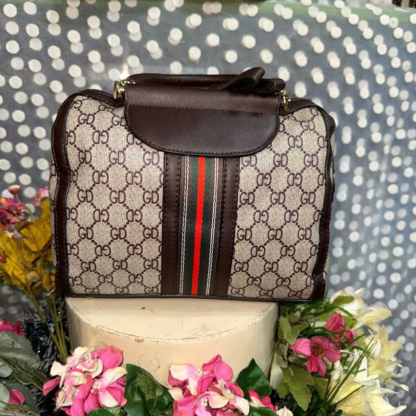 Sac à main élégant femme