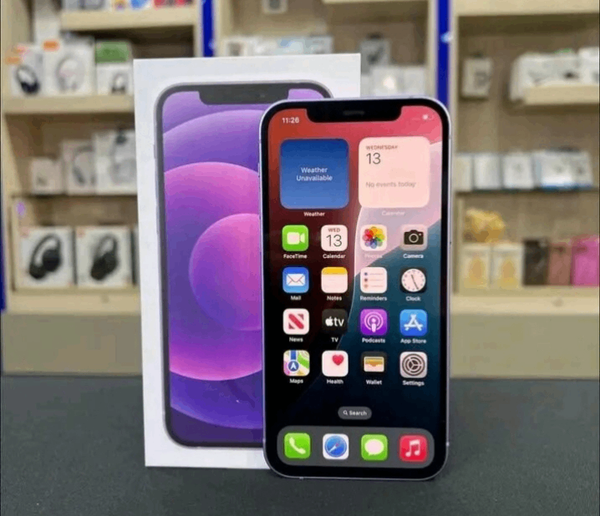 iPhone 12 - Violet