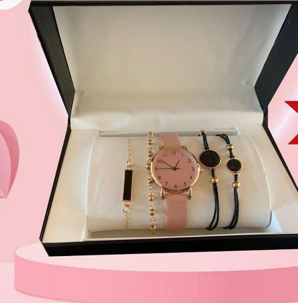 MONTRE+BRACELET DAME DANS COFF