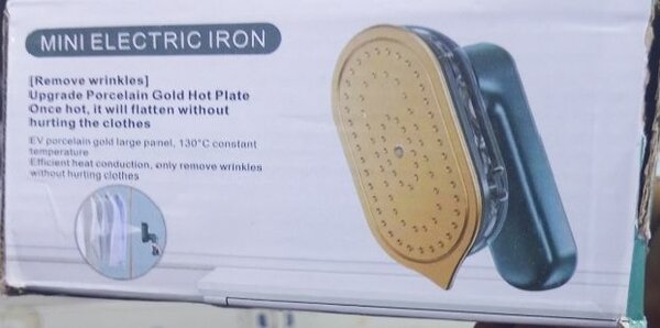 Mini Fer à Repasser Électrique