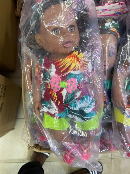 Poupée Habillée Colorée