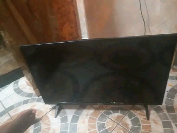 Téléviseur LED 32 pouces