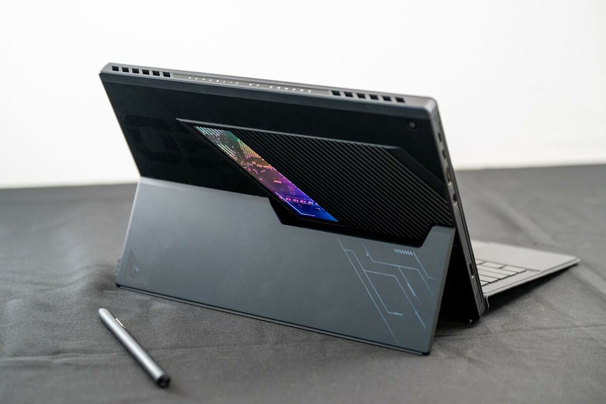 ASUS ROG FLOW Z13  RYZEN AI