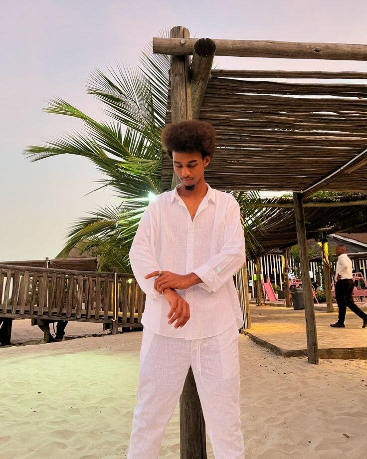 Chemise en lin blanc élégante