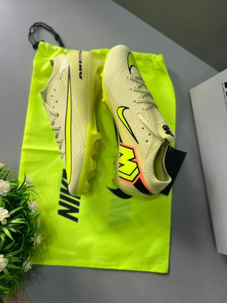 Nike Chaussures de Foot Pro
