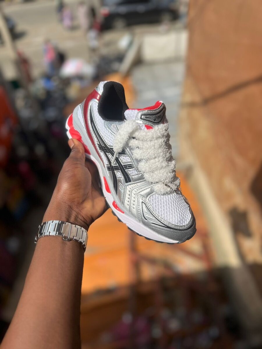 Baskets légères de sport