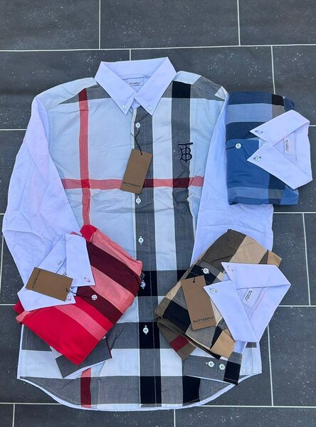 Chemise à carreaux élégante