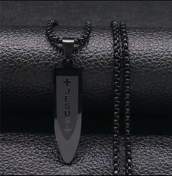 Collier Jésus Acier Inoxydable