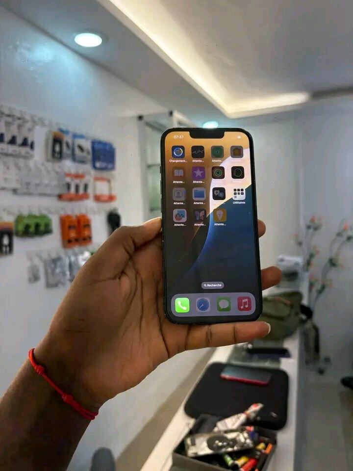 iPhone 13 simple 256 Go