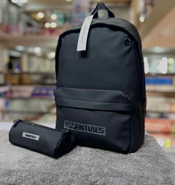 Sacs à dos Essentials tendance