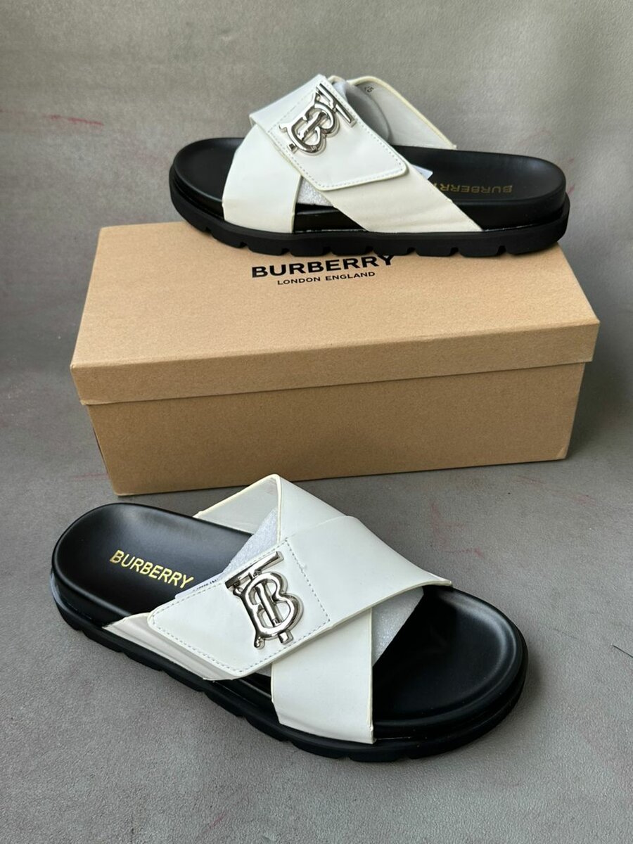 Sandales Burberry pour homme