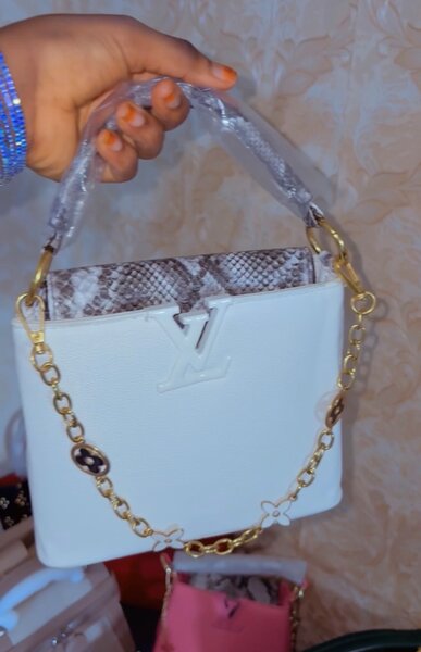 Sac à main moderne chic