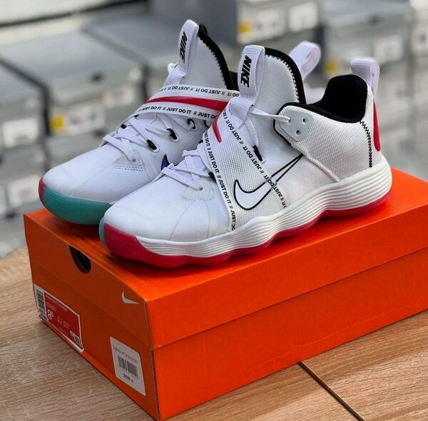 Baskets Blanches et Vertes Nike